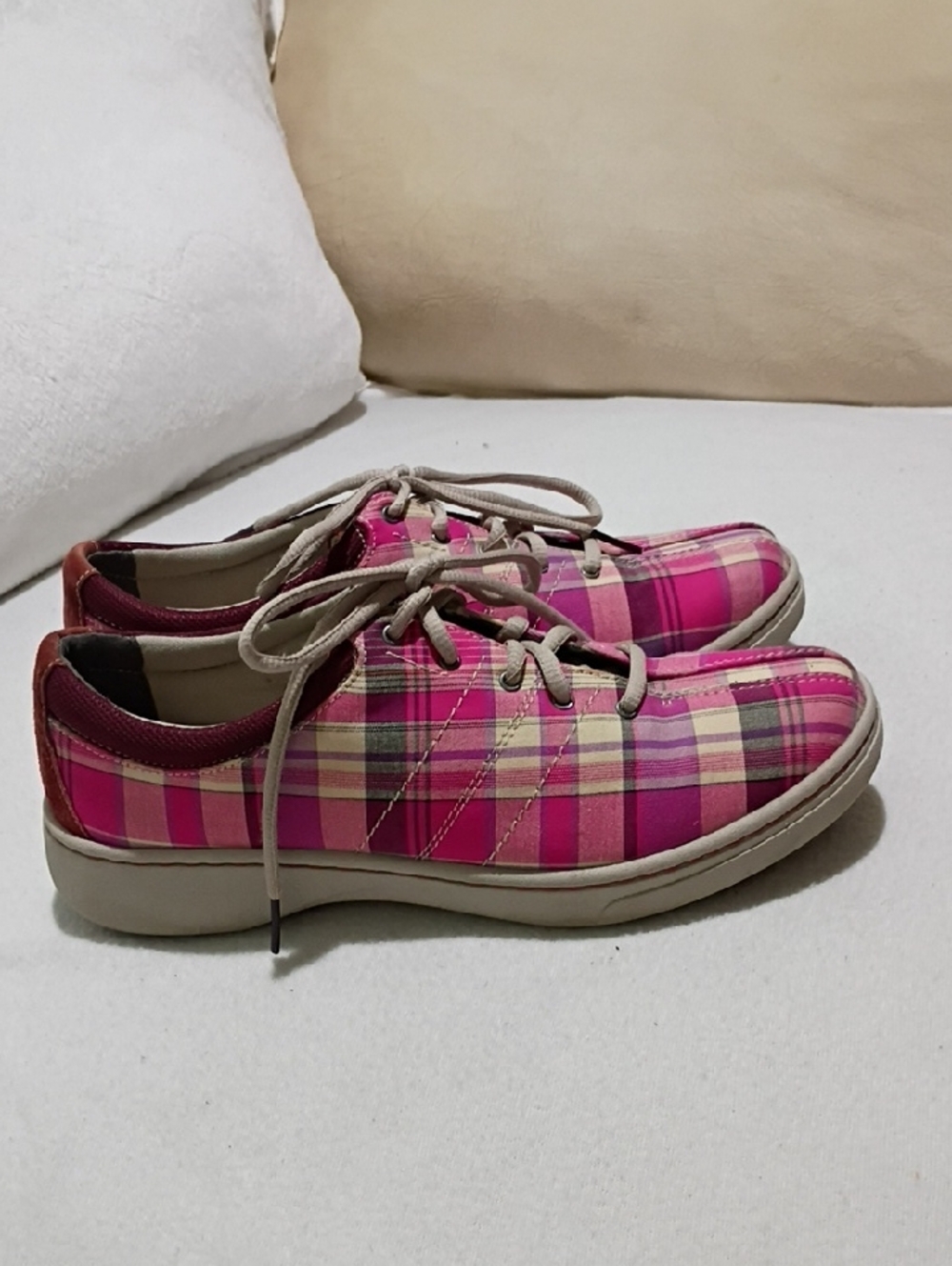 New Condition .Dansko Pink Plaid Lace-Up Sneakers